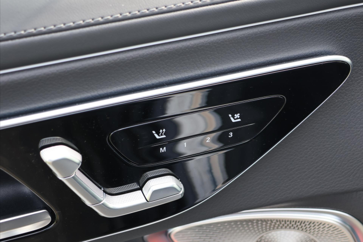 Mercedes-Benz CLE 2,0 300 4Matic AMG Premium Plus