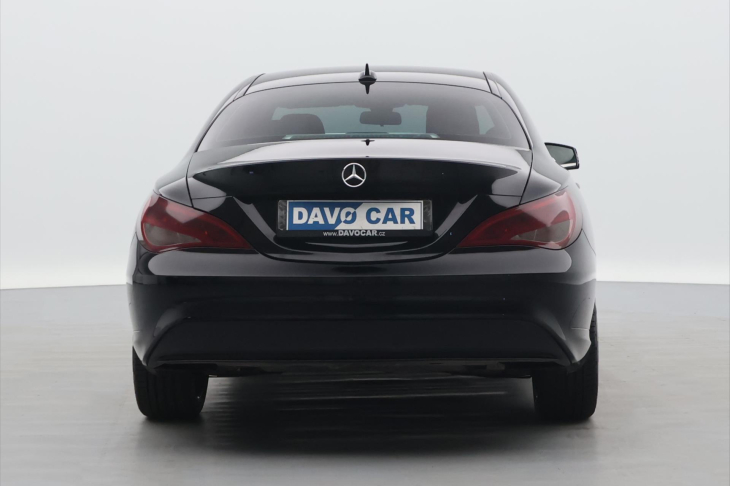 Mercedes-Benz CLA 1,6 180 90kW Entry Kůže Navi