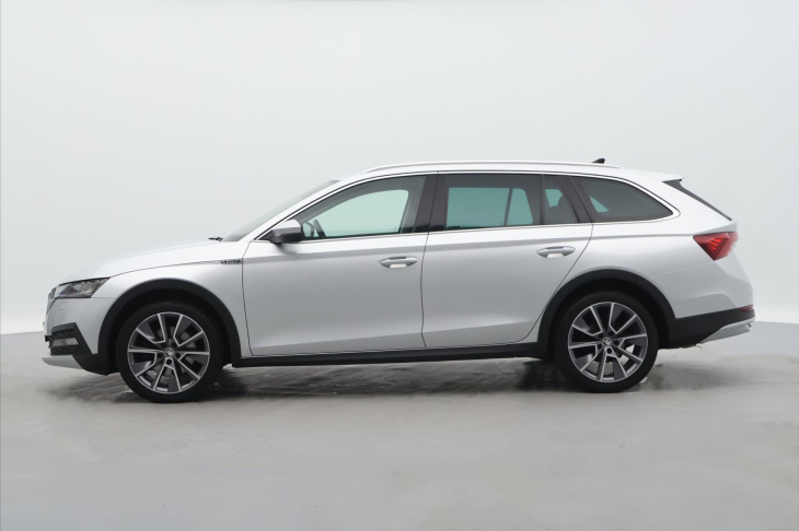Škoda Octavia 2,0 TDI DSG 4x4 CZ Scout DPH