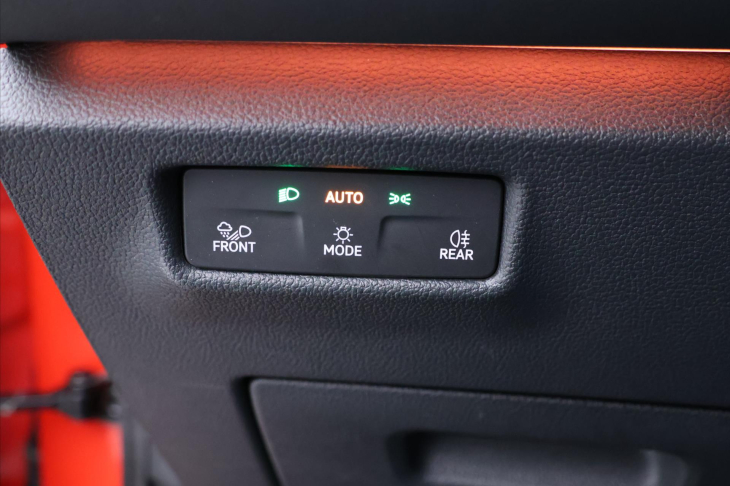 Volkswagen Tiguan 1,5 eTSI 110kW mHEV DSG CZ DPH