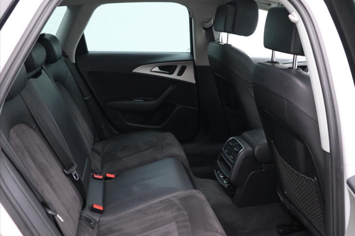 Audi A6 Avant 3,0 TDI 150KW KLIMA PANORAMA