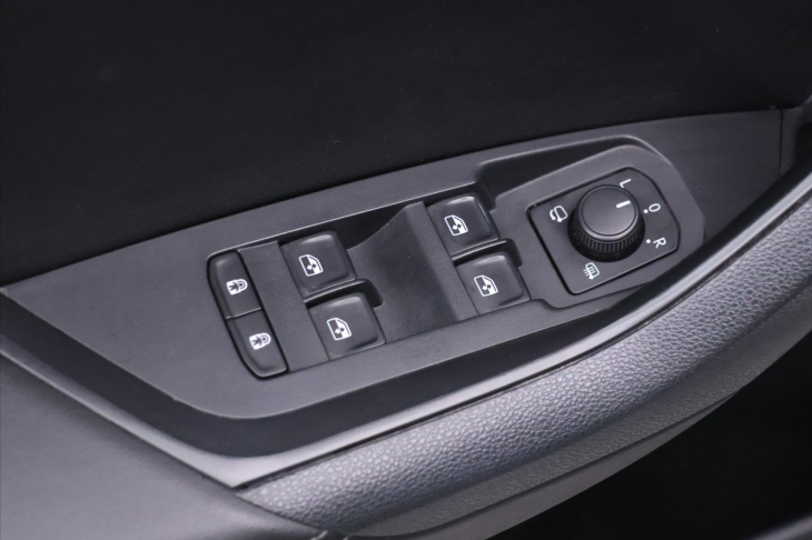 Škoda Kodiaq 2,0 TDI DSG 4x4 L&K 7-Míst DPH