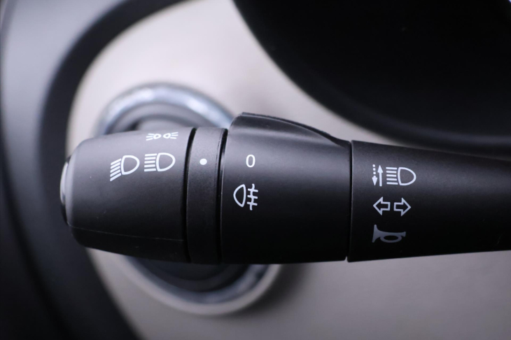 Dacia Lodgy 1,5 dCi 79kW Arctica CZ Tažné