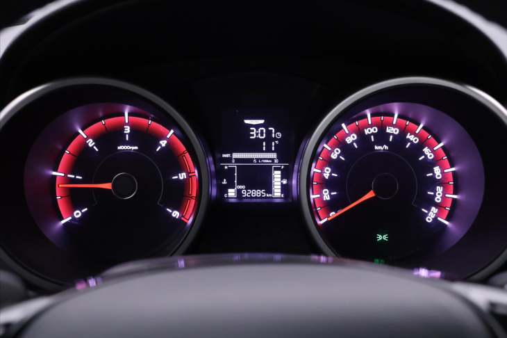 SsangYong XLV 1,6 e-XDi 85kW Klima 1.Maj