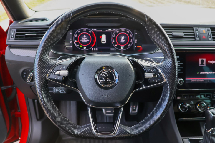 Škoda Superb 2,0 TDI DSG Sportline LED DPH