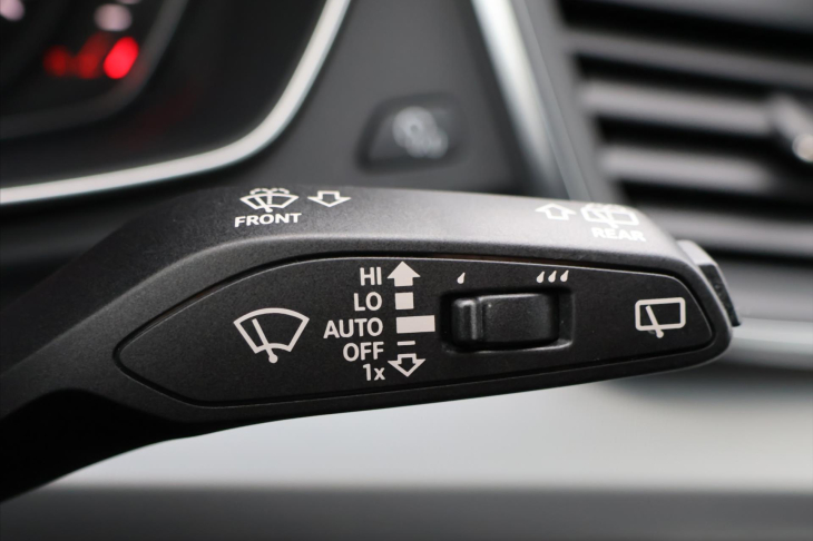 Audi Q5 2,0 TFSI Quattro S-tronic CZ