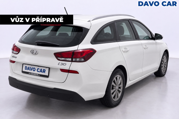 Hyundai i30 1,0 T-GDi 88kW CZ Trikolor