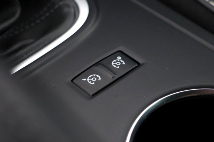 Renault Mégane 1,6 SCe 84 kW Intens CZ 1.Maj.