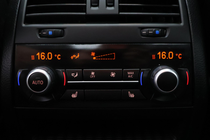 BMW Řada 5 3,0 D 190 kW X-Drive Luxury Line