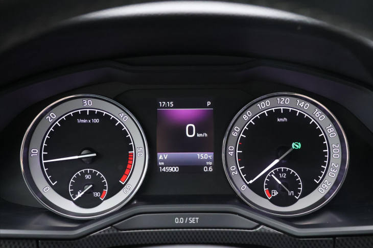 Škoda Superb 2,0 TDI 140kW 4x4 DSG Sportline