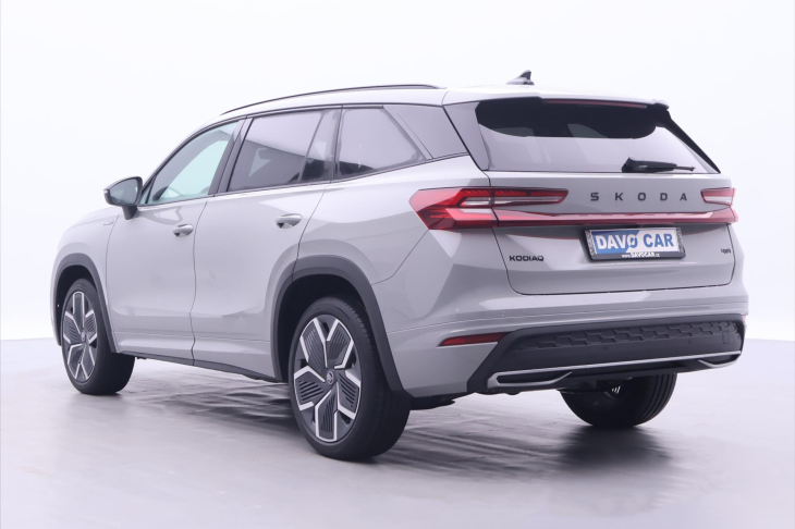 Škoda Kodiaq 2,0 TDI DSG 4x4 Sportline 7-Míst