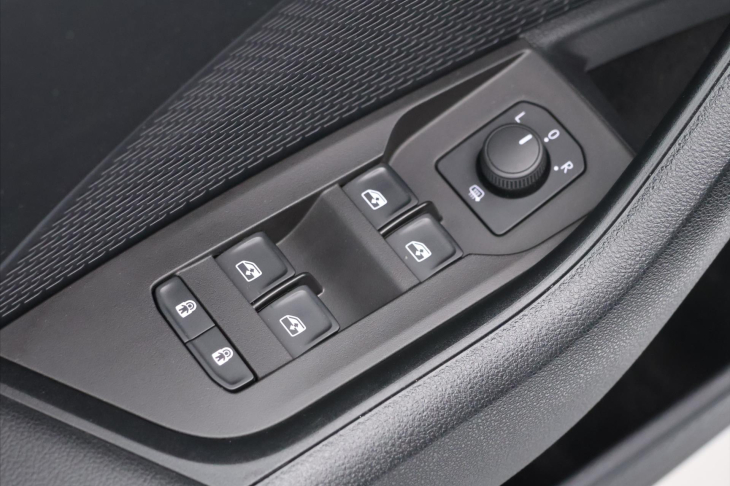 Škoda Octavia 2,0 TDI 85kW Ambition CZ DPH