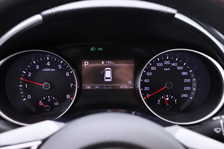 Kia Ceed 1,5 T-GDI 117kW Aut. CZ DPH