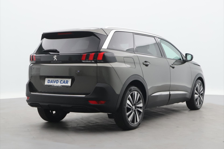 Peugeot 5008 1,2 PT 96kW Allure PANO 7-míst