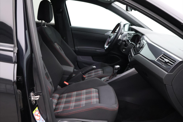 Volkswagen Polo 2,0 GTI 147kW DSG Virtual DPH