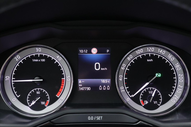 Škoda Superb 2,0 TDI 4x4 DSG L&K Matrix DPH