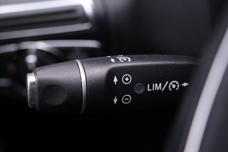 Mercedes-Benz Třídy C 2,1 250d 150kW 4Matic CZ DPH