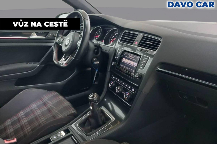 Volkswagen Golf 2,0 TSI GTI Xenon 1.Majitel