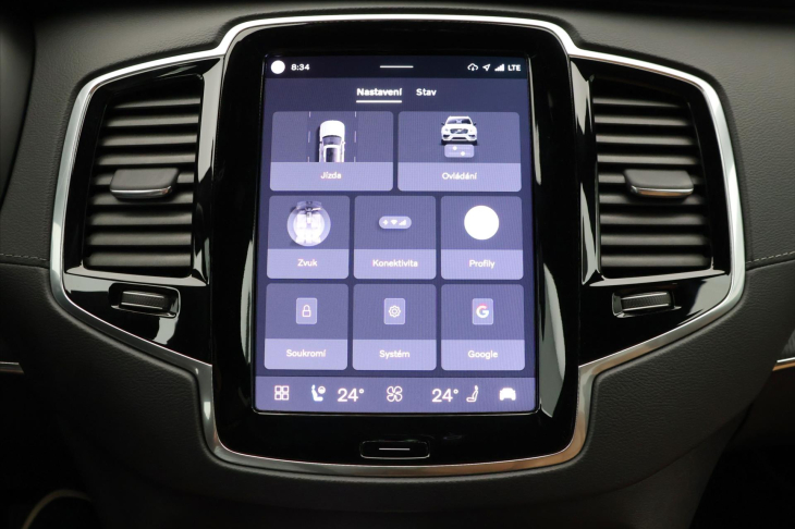 Volvo XC90 2,0 B5 173kW AWD Plus Bright CZ DPH
