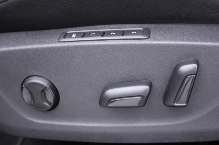 Škoda Octavia 2.0 TDI 110kW Style 1.Maj LED