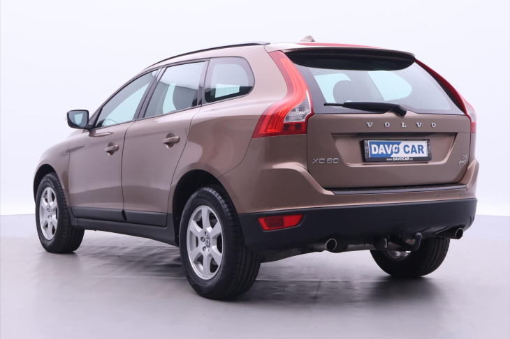 Volvo XC60 2,4 D5 151kW AWD Kinetic CZ