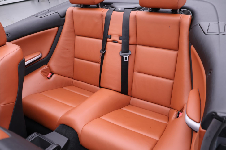 BMW M3 3,2 252KW SMG 108TKM