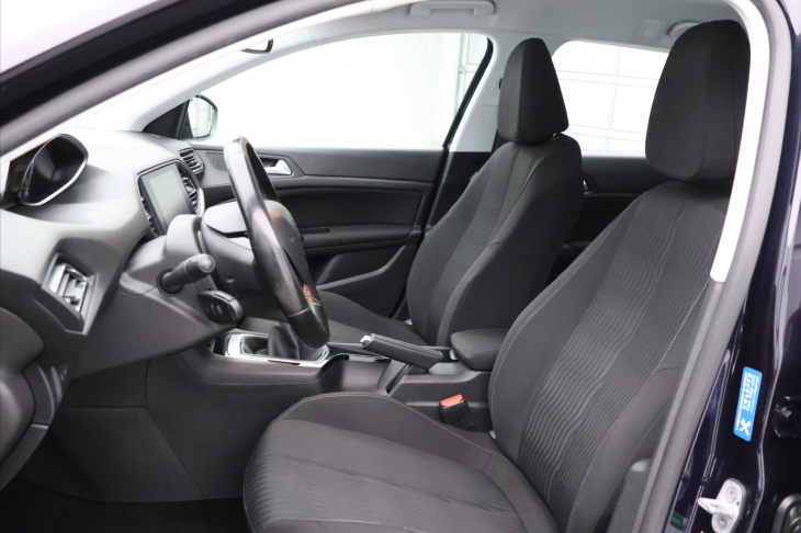 Peugeot 308 1,6 BlueHDI 73kW Aut.klima SW