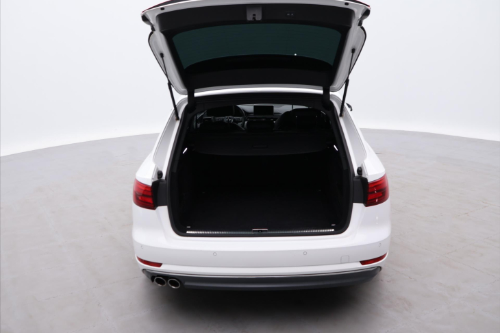 Audi A4 3,0 TDI quattro S-line S-Tronic