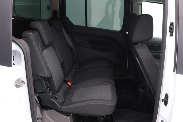 Ford Tourneo Connect 1,5 TDCI CZ Aut.klima L2 DPH