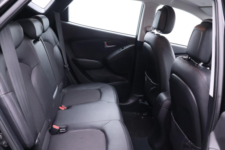 Hyundai ix35 2,0 CRDI 100kW Trikolor 4x4 CZ