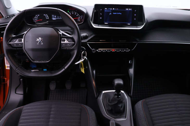 Peugeot 2008 1,2 PT 74kW CZ Klima ACTIVE