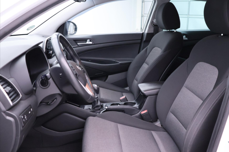 Hyundai Tucson 1,6 CRDI 85 KW CZ Tempomat