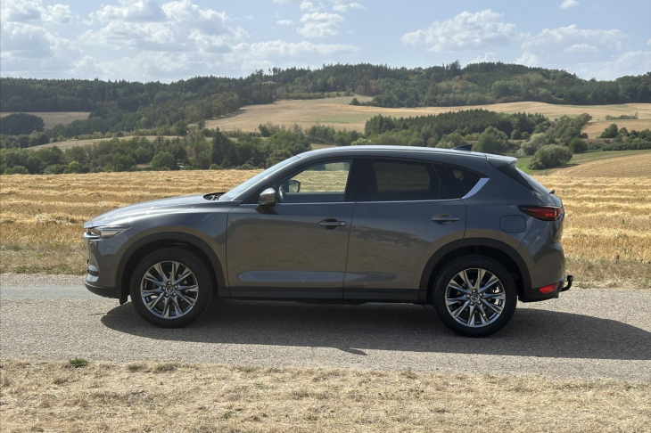 Mazda CX-5 2,5 SkyActiv AWD Sports-Line DPH