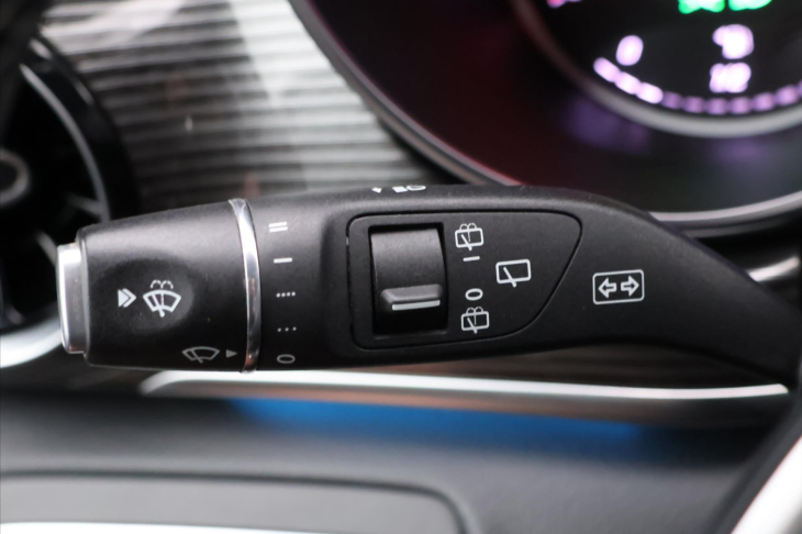 Mercedes-Benz Třídy V 2,0 250d XL 140kW Aut. DPH