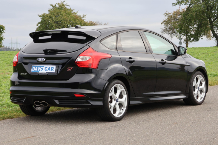 Ford Focus 2,0 Ecoboost 183kW 54tis.Km ST