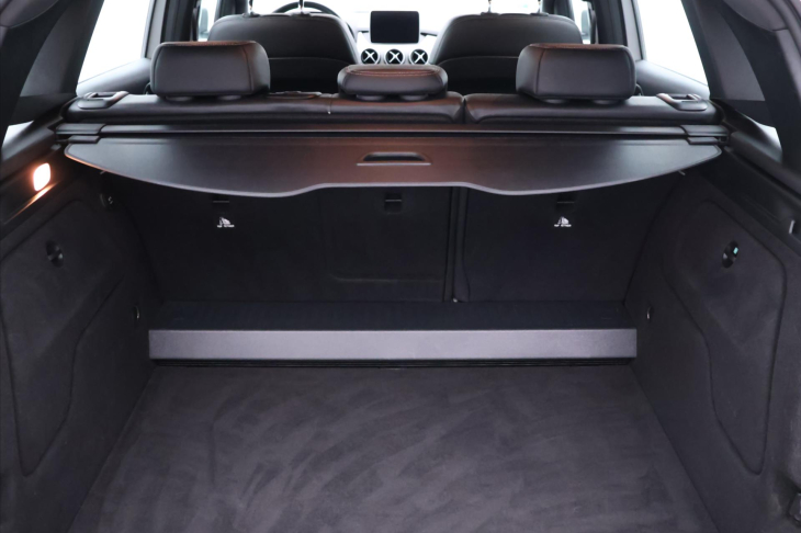 Mercedes-Benz Třídy B 1,5 CDI 80kW Aut. Urban Navi