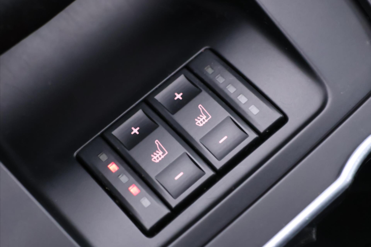 Ford Galaxy 2,0 TDCI 120kW Navi 7-Míst