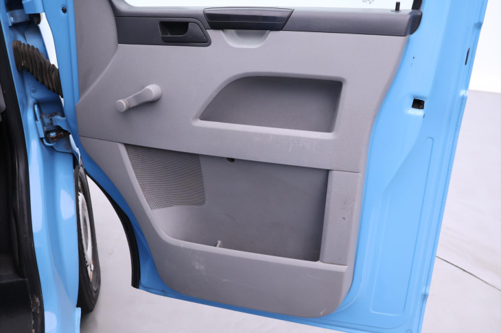 Volkswagen Transporter 2,0 TDI 62kW Tažné zařízení