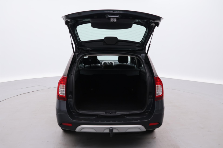 Dacia Logan 0,9 TCe 66kW CZ Stepway 1.Maj.