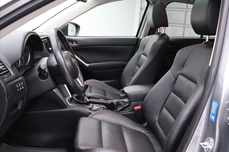Mazda CX-5 2,2 Skyactiv-D 129kW Revolution