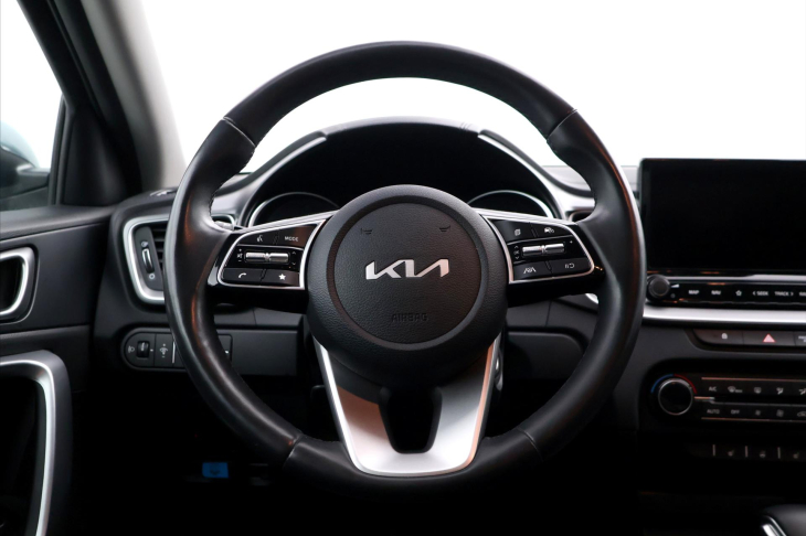 Kia Ceed SW 1,5 T-GDI 117kW GT-Line CZ DPH