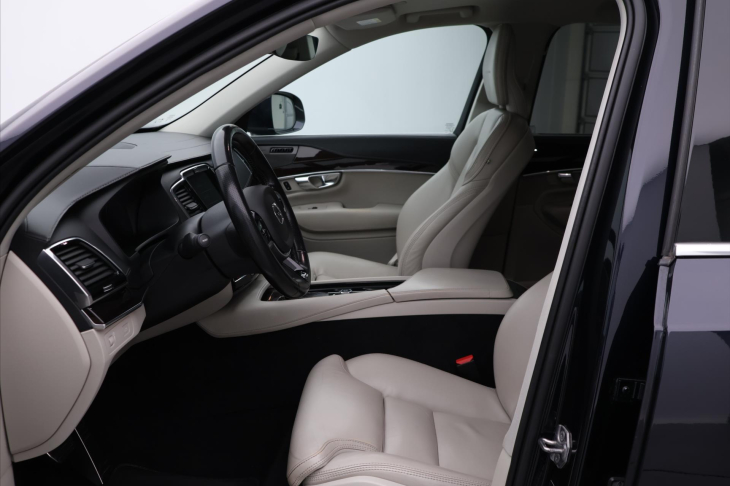 Volvo XC90 2,0 D5 177kW AWD CZ Inscription