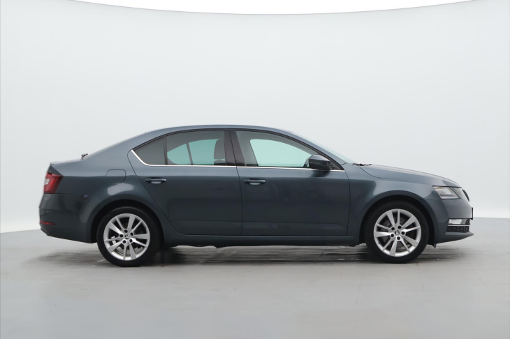 Škoda Octavia 1,8 TSI 132kW Style CZ