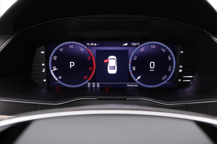 Škoda Superb 2,0 TDI 147kW Style 4x4 Kůže