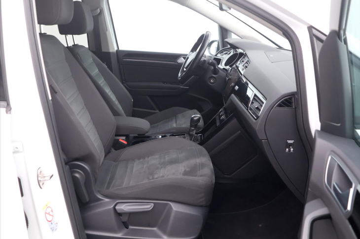 Volkswagen Touran 1,8 TSI 132kW DSG R-Line 7míst