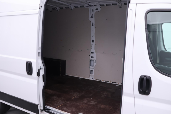 Opel Movano 2,2 CDTI 103kW L3H2 CZ 1.Maj DPH