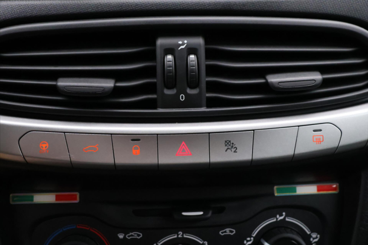 Fiat Tipo 1,4 70kW CZ Klima