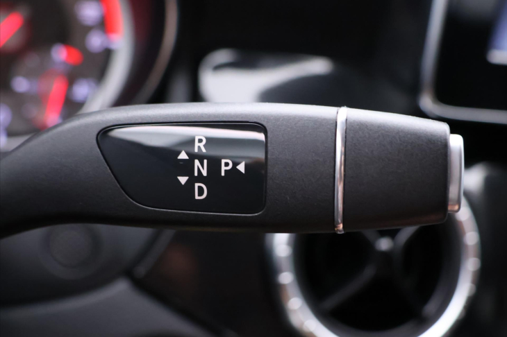 Mercedes-Benz CLA 1,5 180d Automat CZ Tempomat