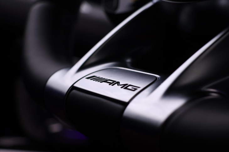 Mercedes-Benz Třídy G 4,0 63AMG 588kW 4x4^2 Brabus