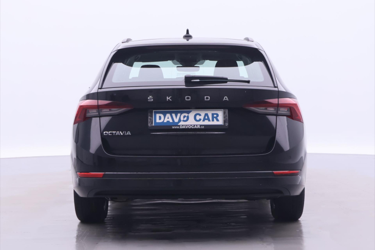 Škoda Octavia 2,0 TDI 85kW Ambition DSG DPH